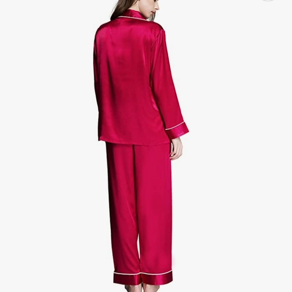 Red silk satin pjs with white piping. Brand new. Great for Christmas, valentine - Picture 2 of 6